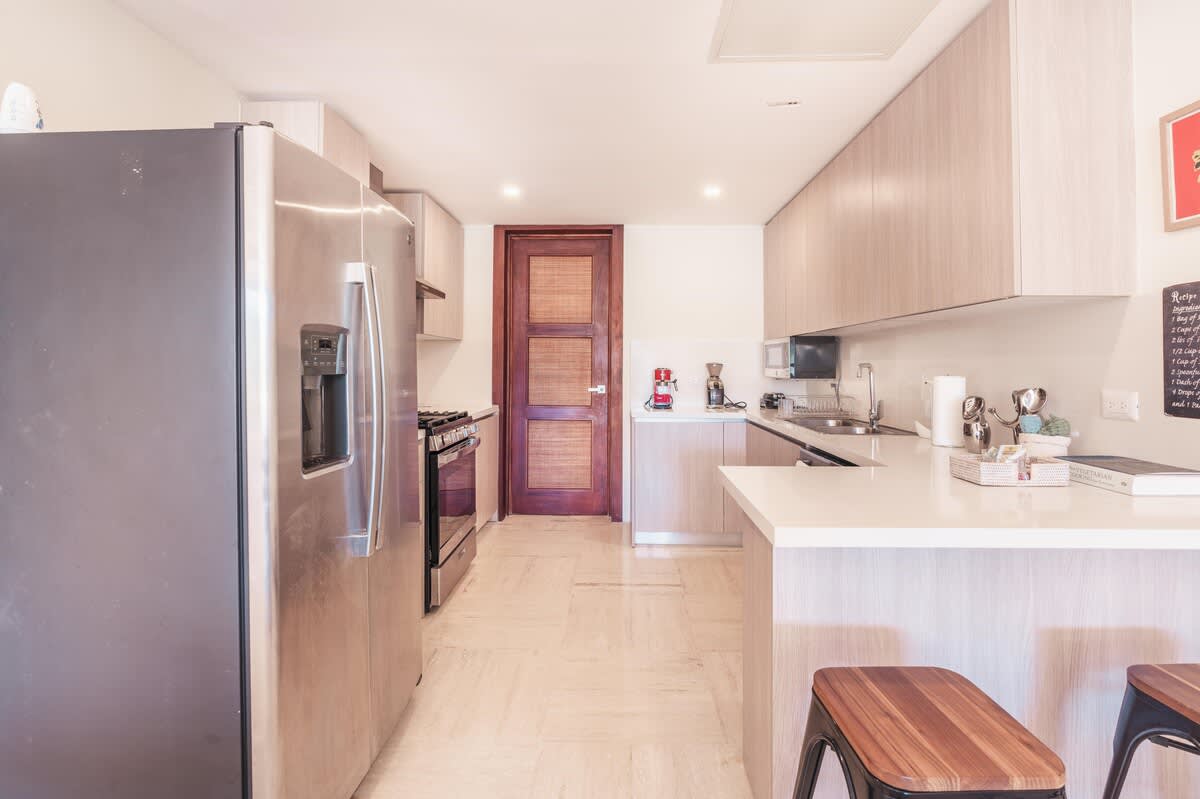 694afef398ade2a2e859f8e1