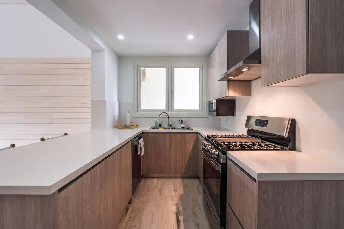 69444354fcb6fe3e7c3fb58f