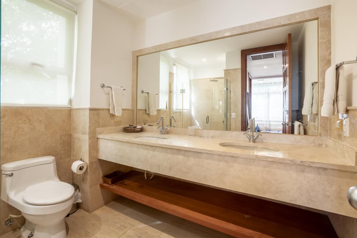 694443dafcb6fe3e7c3fb8f8