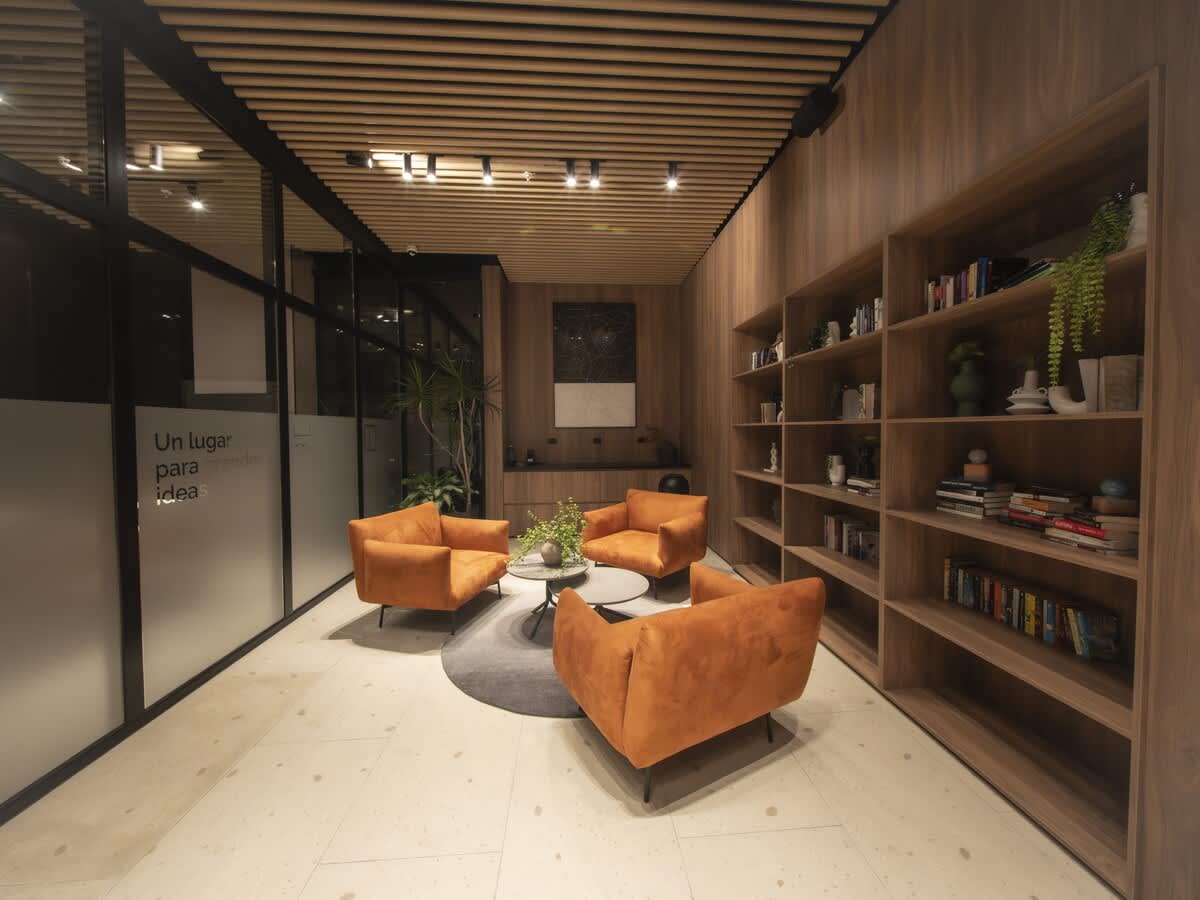 694aebb598ade2a2e859c3ef