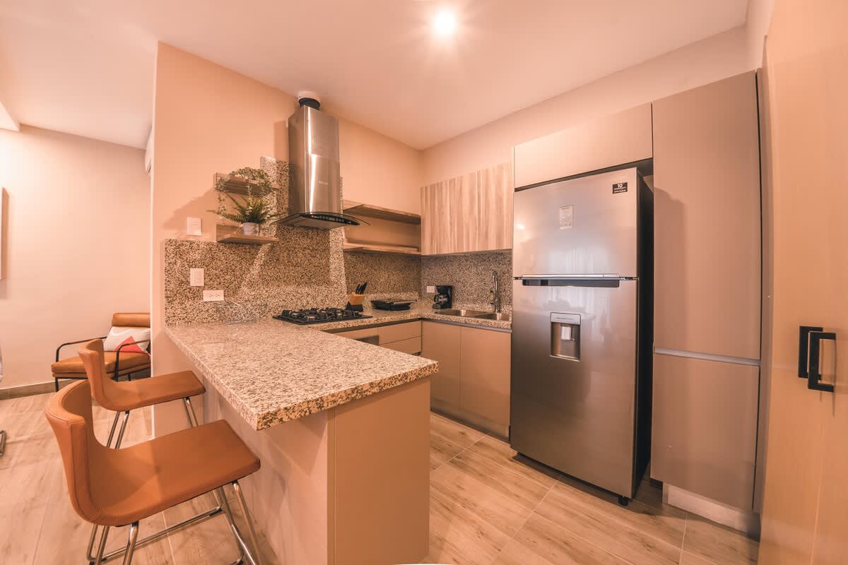 6944431e914dba2e072f7258