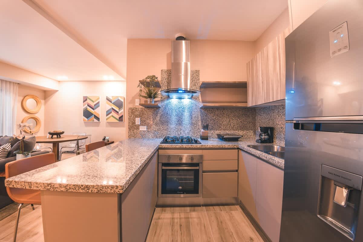 6944431f914dba2e072f725f