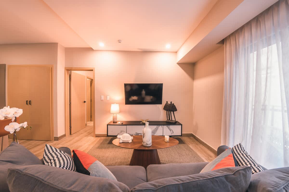 6944431f914dba2e072f7275