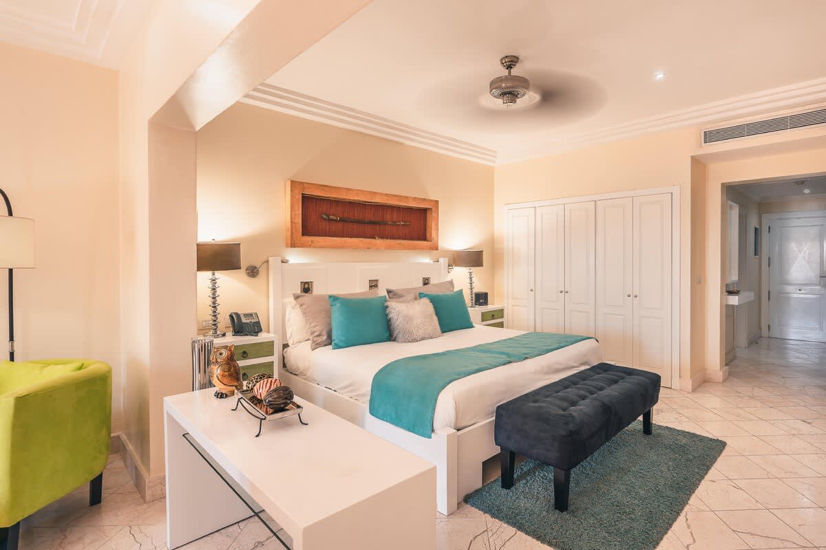 694affa49ffb66b812e21451