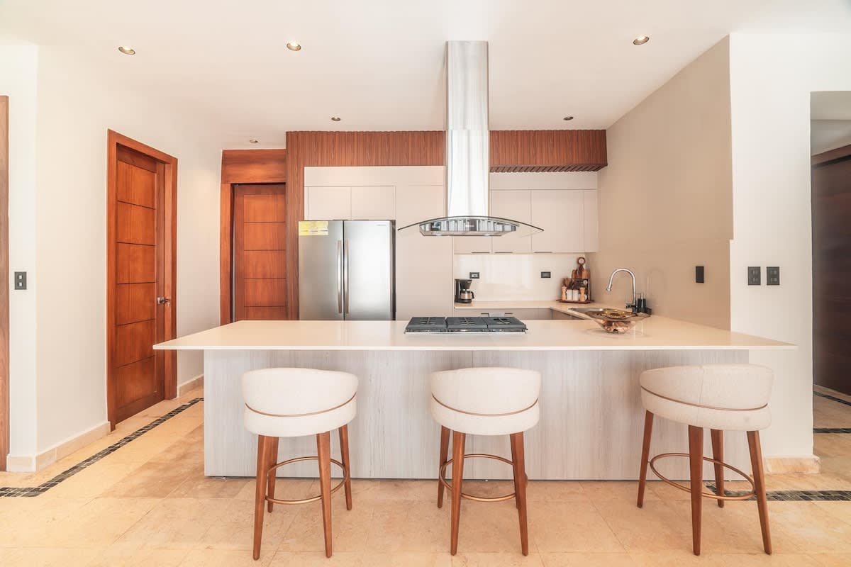 69444496914dba2e072f81d1