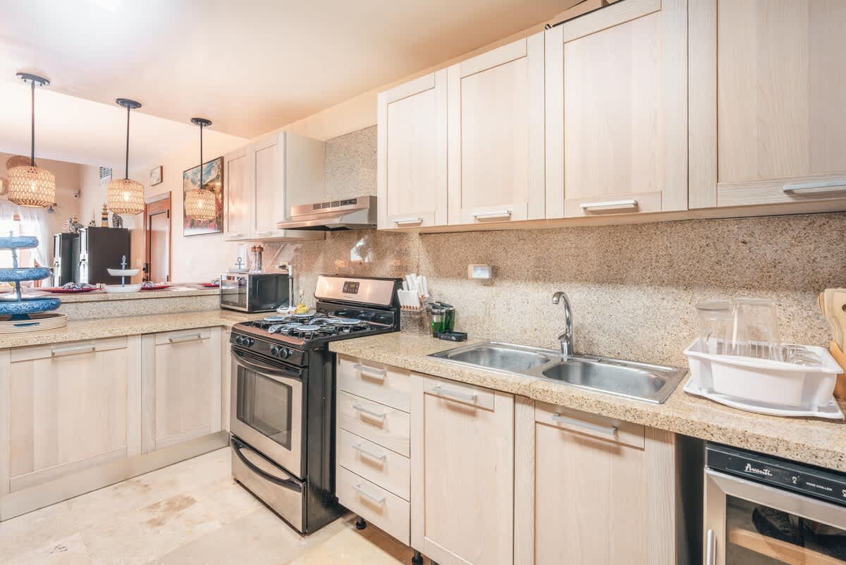 694443ef914dba2e072f7a37