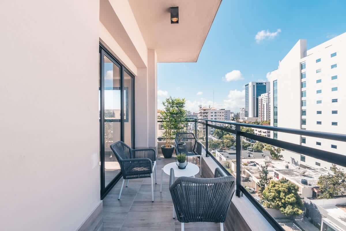 6945c098fcb6fe3e7c44349b