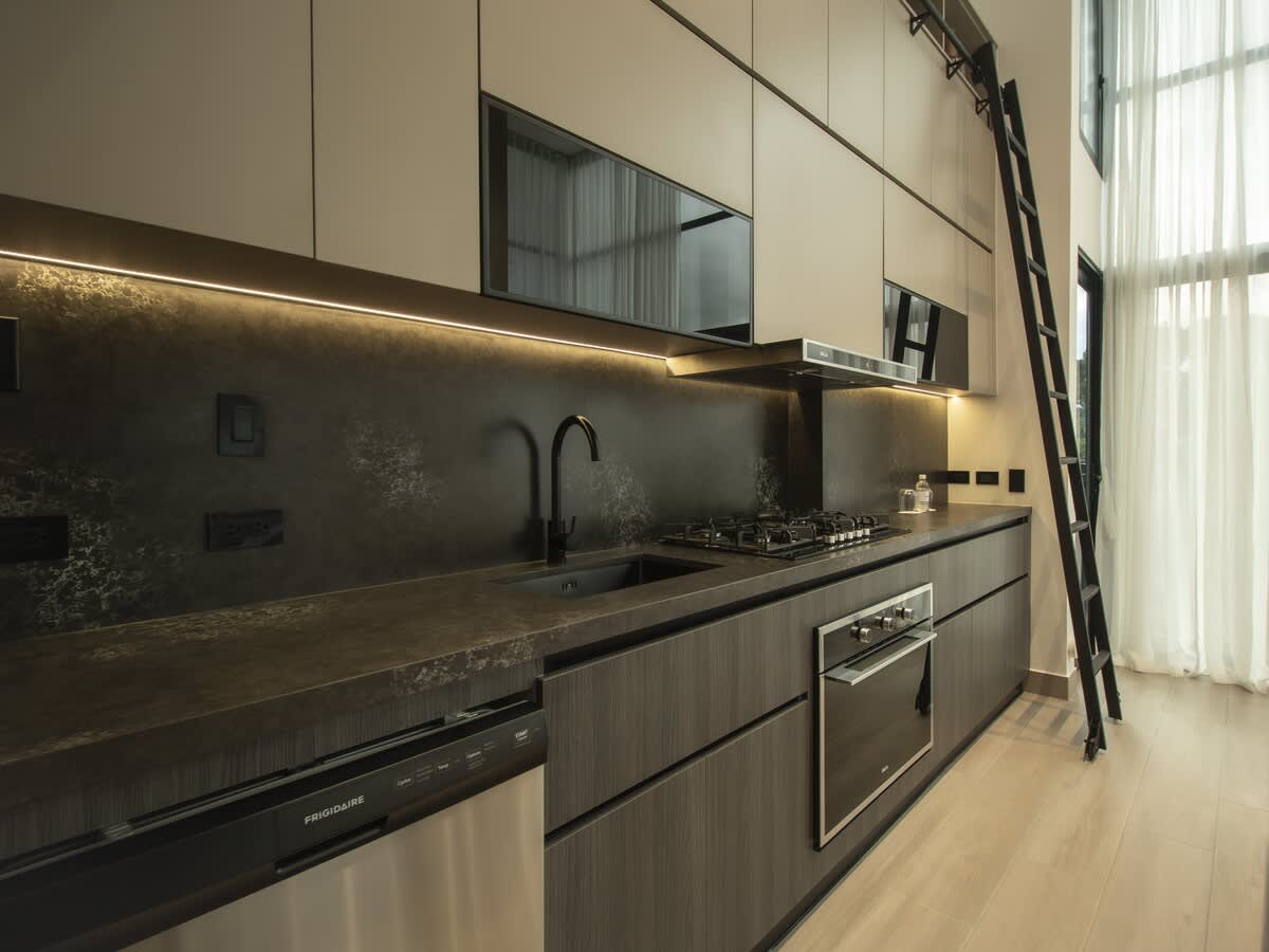 694aebd39ffb66b812e1df3e