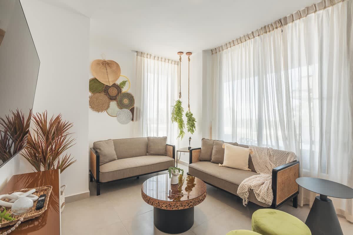 6944444ffcb6fe3e7c3fbee6