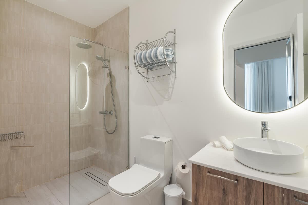 6944444ffcb6fe3e7c3fbed9