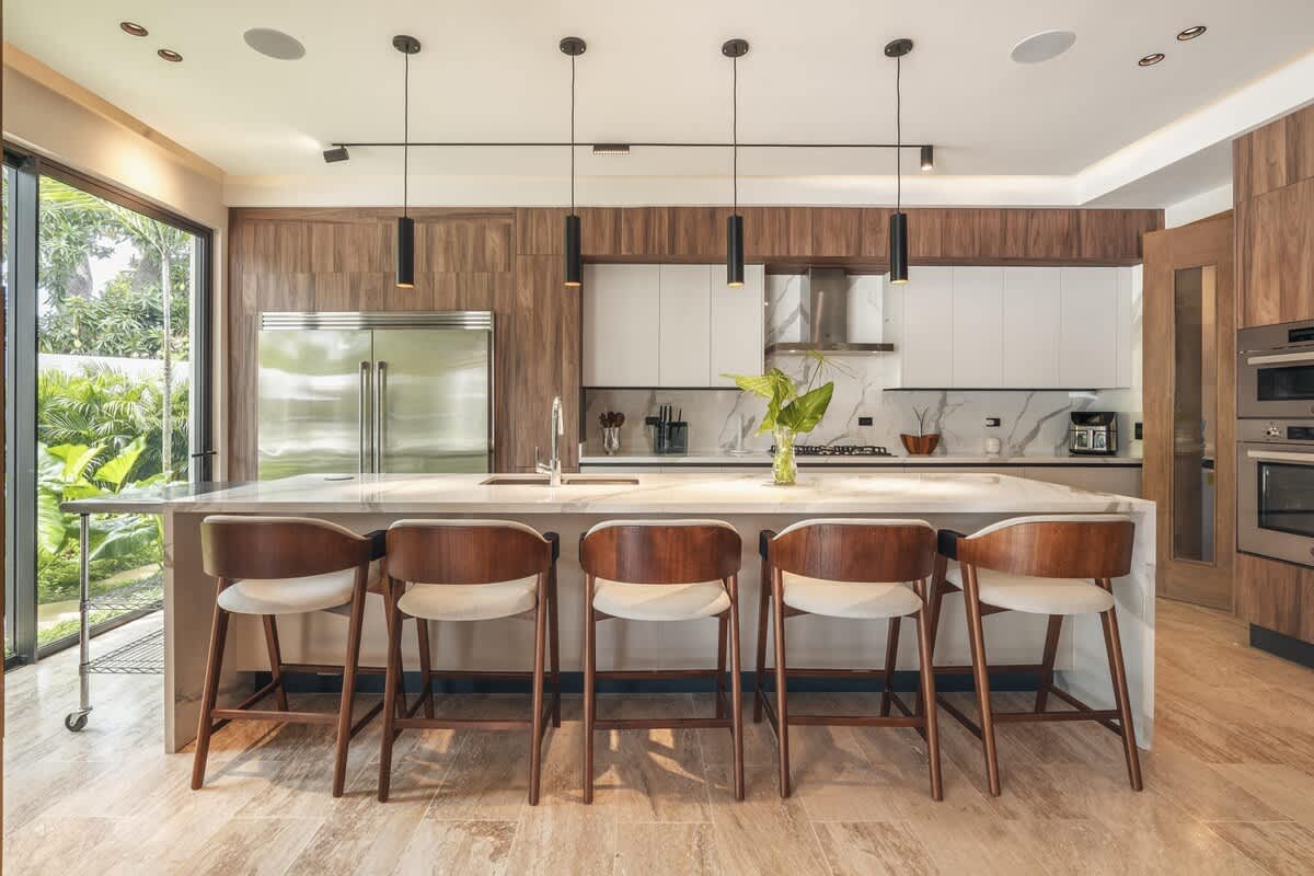 6944445dfcb6fe3e7c3fc076