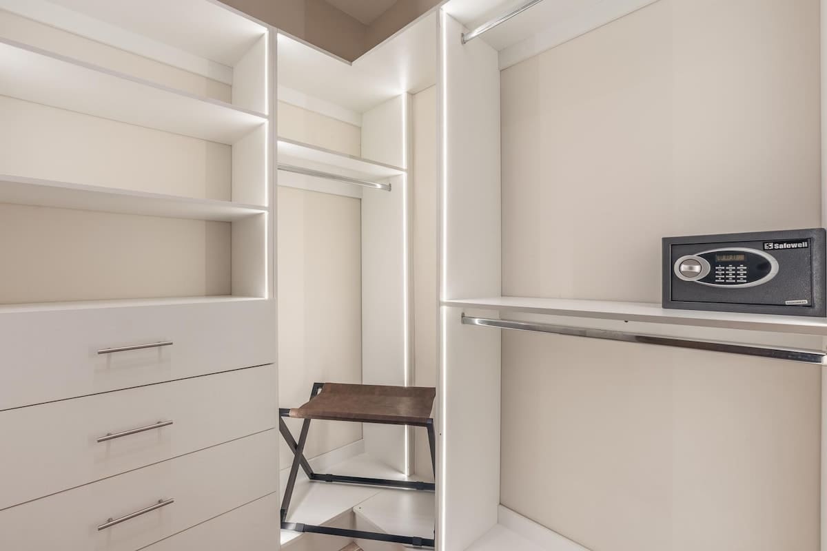 69444460fcb6fe3e7c3fc0e0