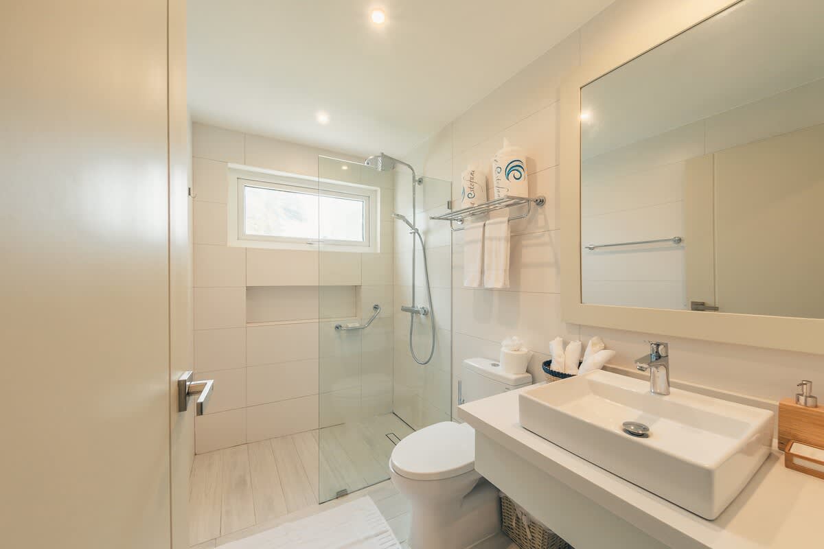 6944433b914dba2e072f7341