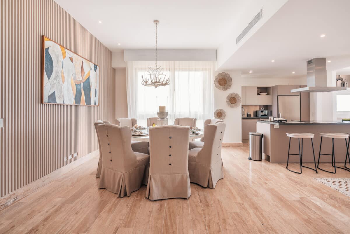 694afef098ade2a2e859f896