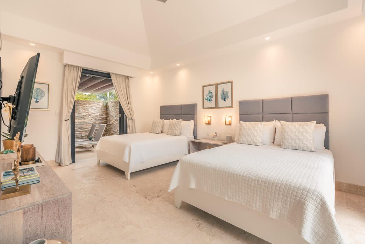 6944439dfcb6fe3e7c3fb71b