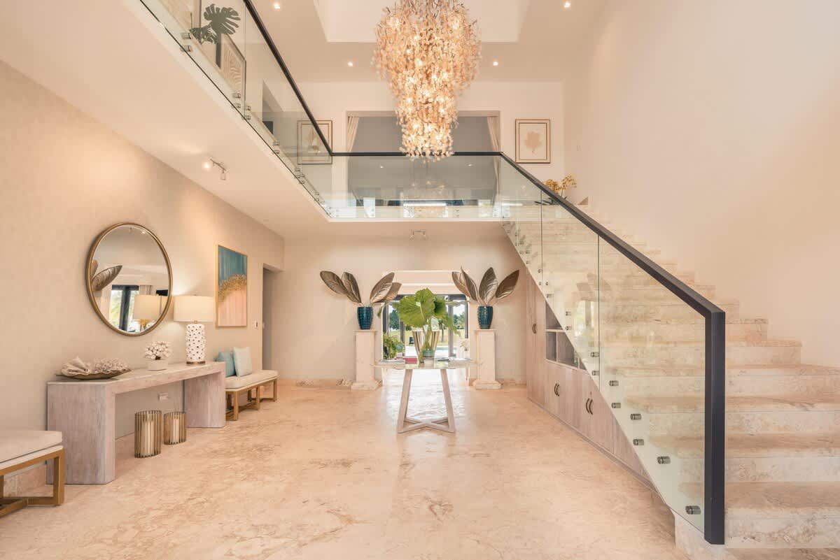 6944439afcb6fe3e7c3fb6f7