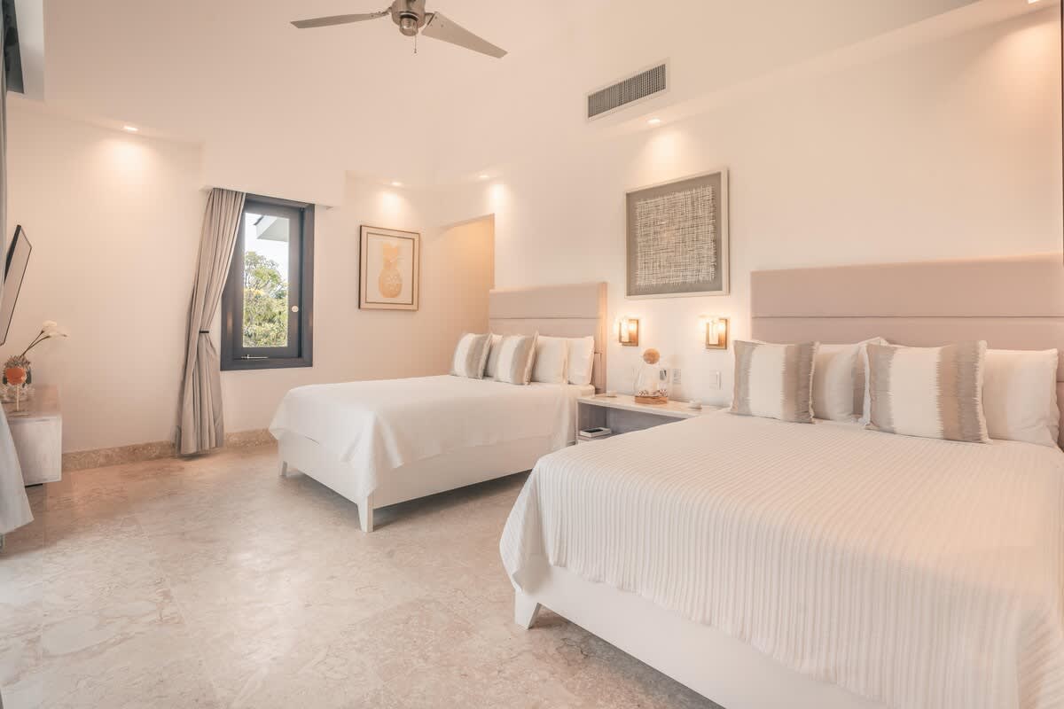 694443a1fcb6fe3e7c3fb749