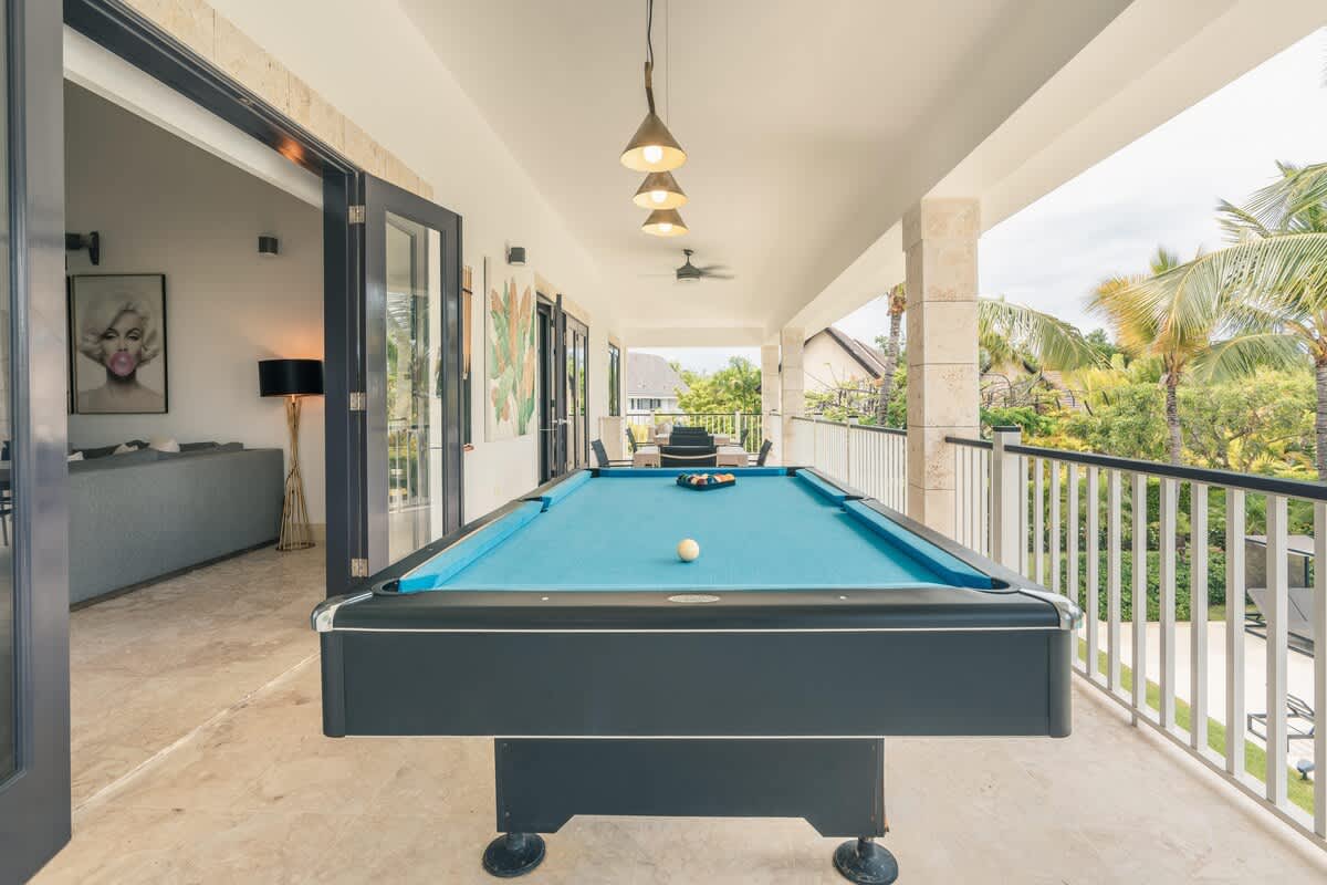 694443a0fcb6fe3e7c3fb73f