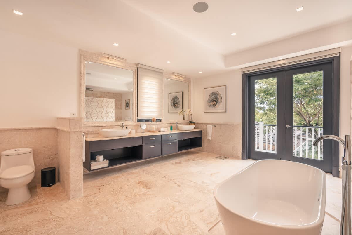 694443a3fcb6fe3e7c3fb774