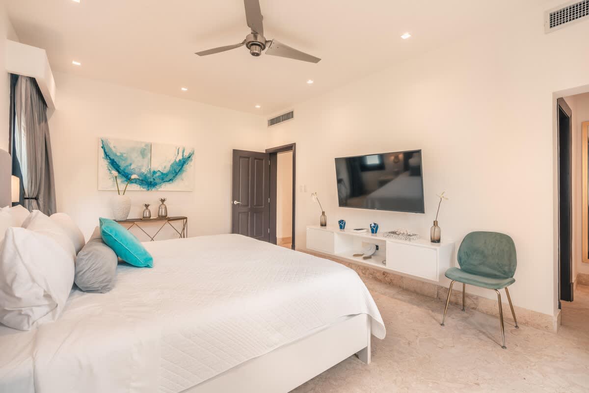 694443a1fcb6fe3e7c3fb759