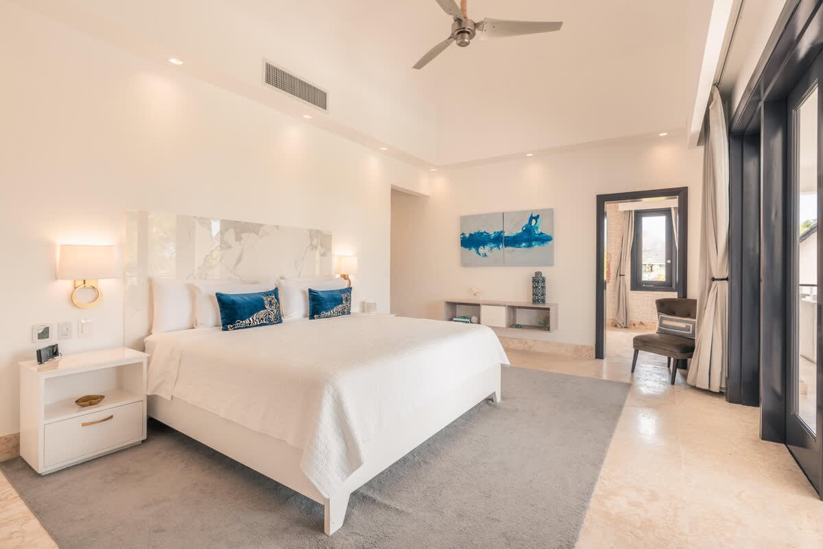 694443a1fcb6fe3e7c3fb751