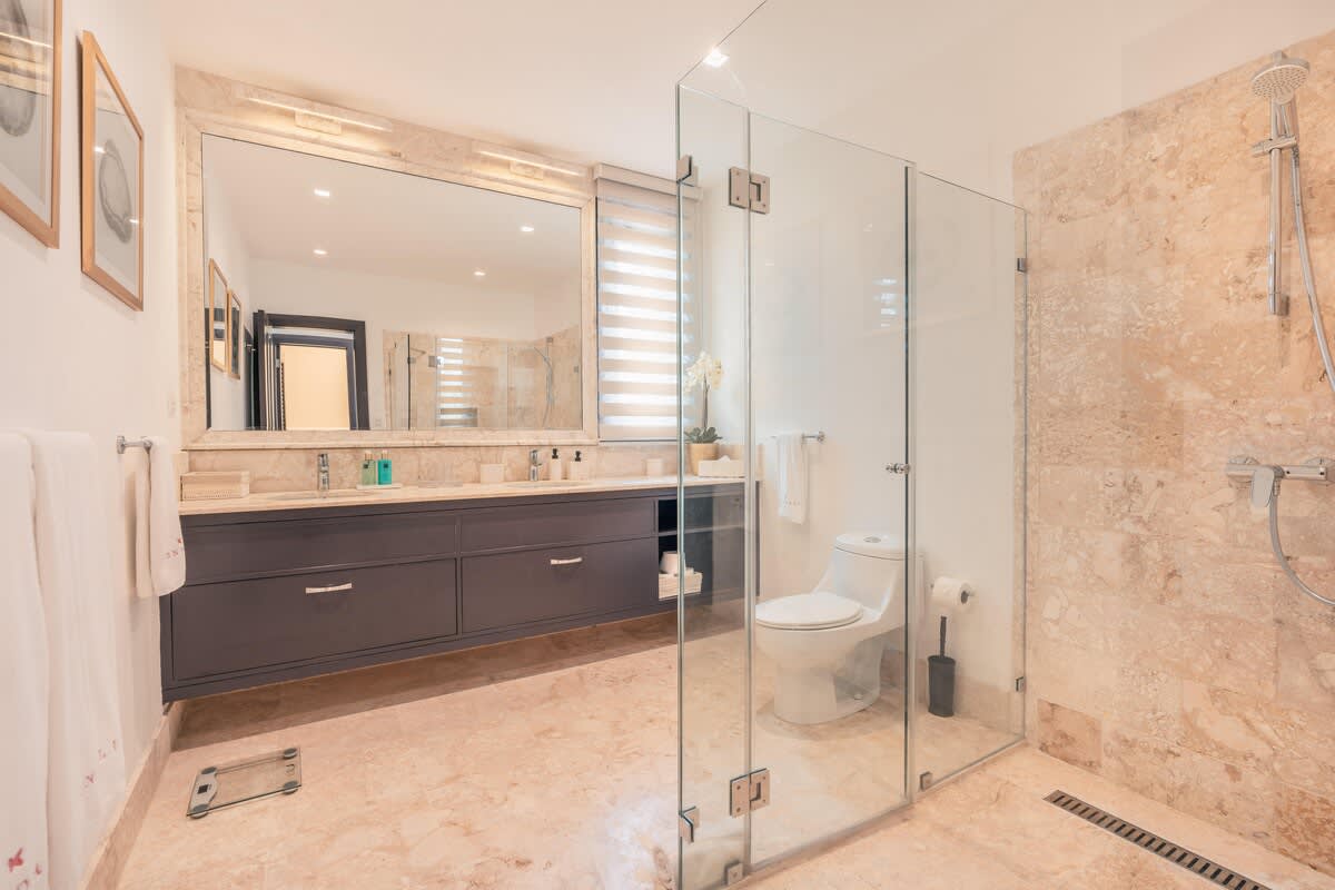 694443a4fcb6fe3e7c3fb781