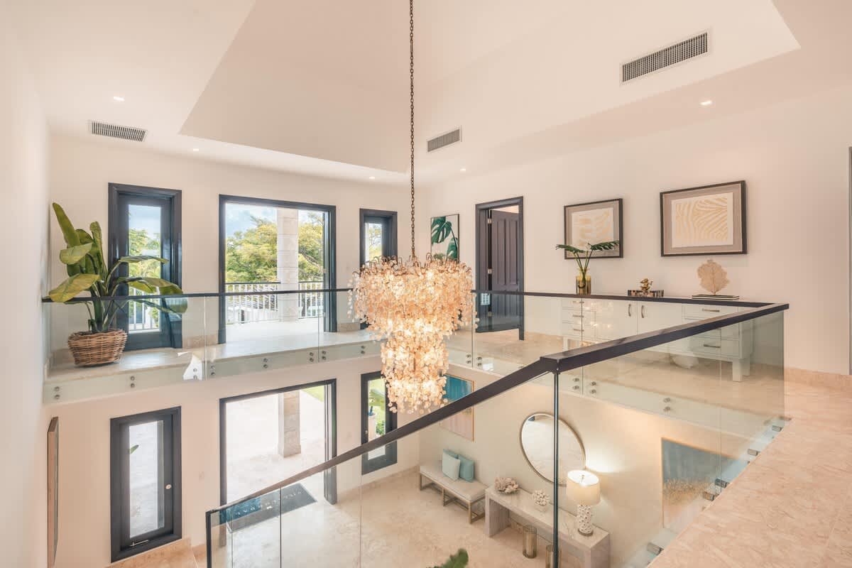 694443a1fcb6fe3e7c3fb753