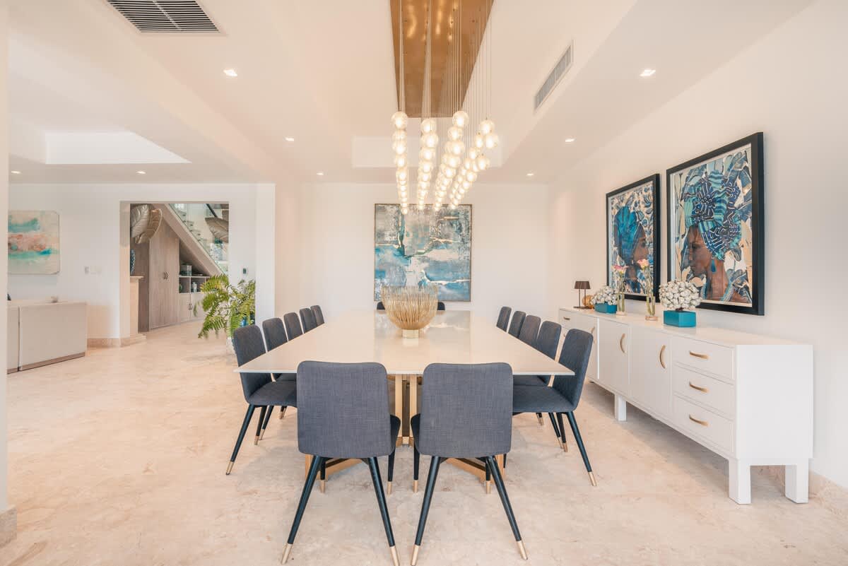 6944439afcb6fe3e7c3fb6e9