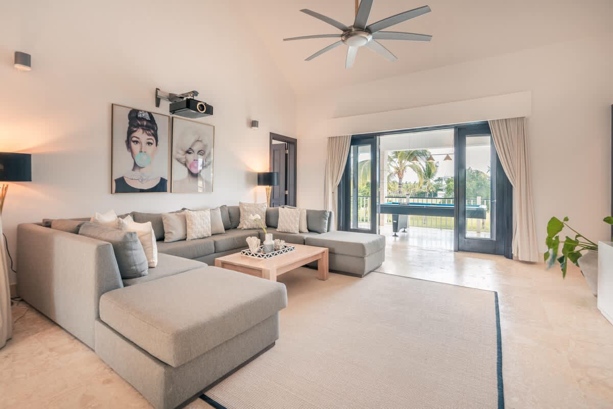 694443a0fcb6fe3e7c3fb741