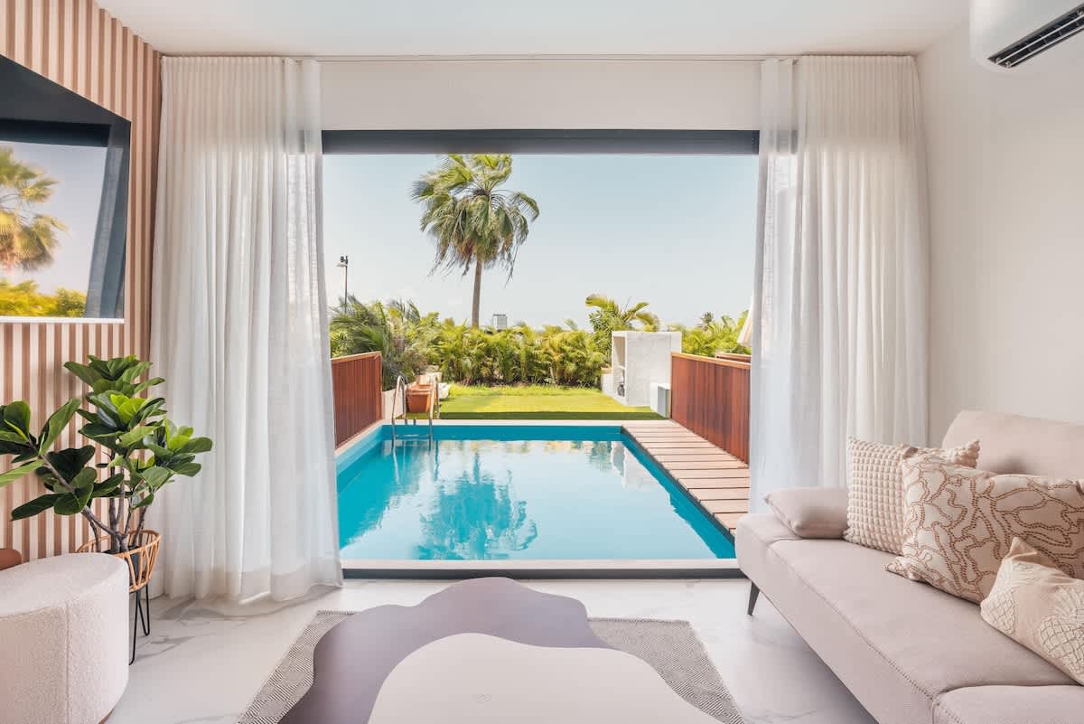 6944440c914dba2e072f7b3c