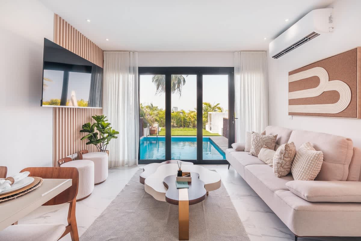 6944440c914dba2e072f7b36