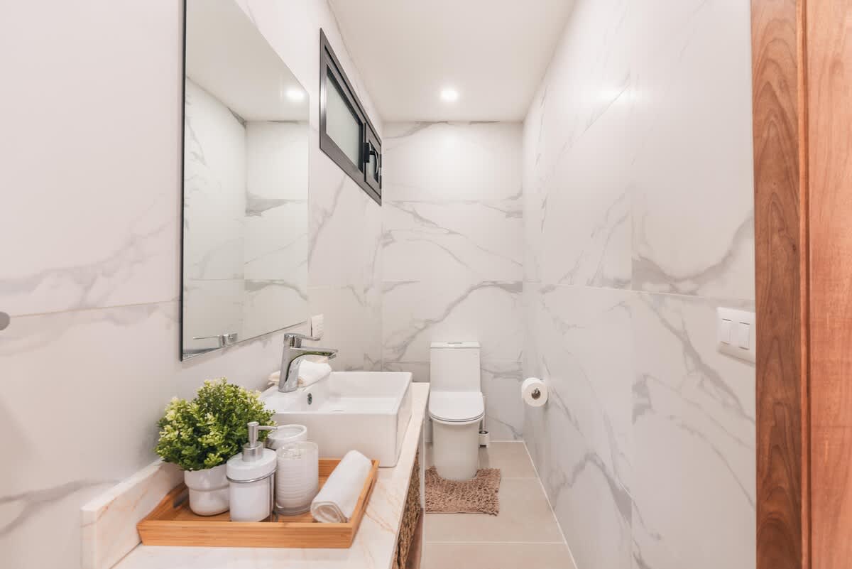 6944440e914dba2e072f7b79