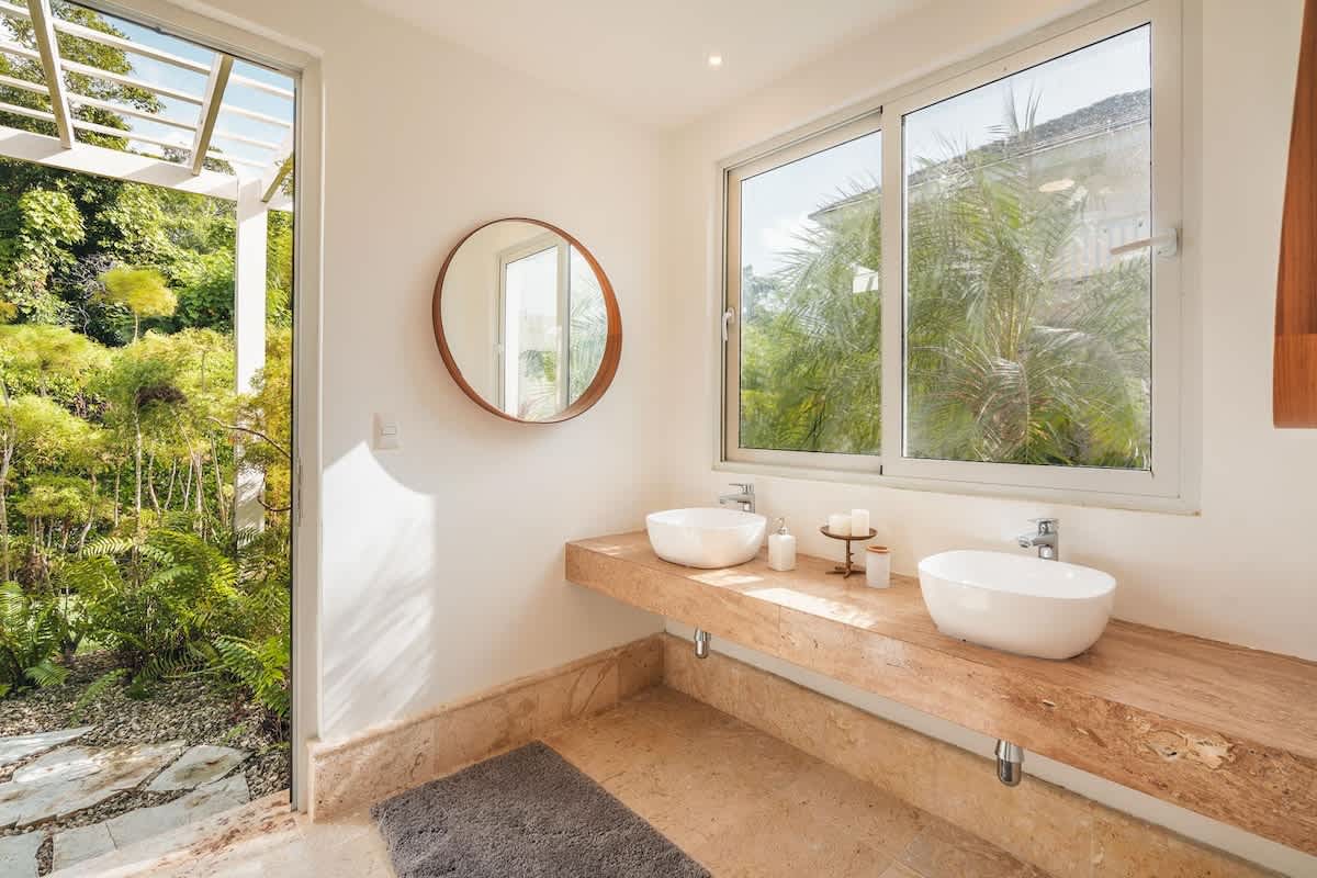 694443b4fcb6fe3e7c3fb7fc