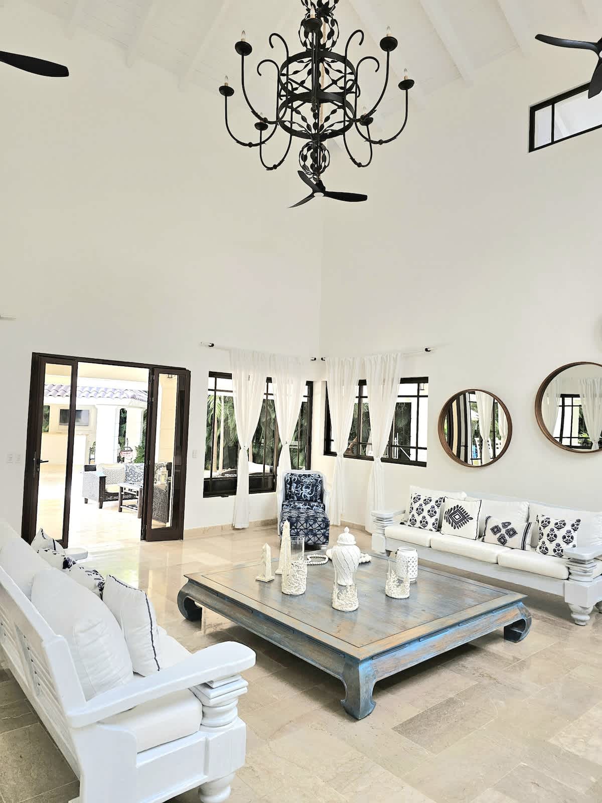 6944449d914dba2e072f82cc