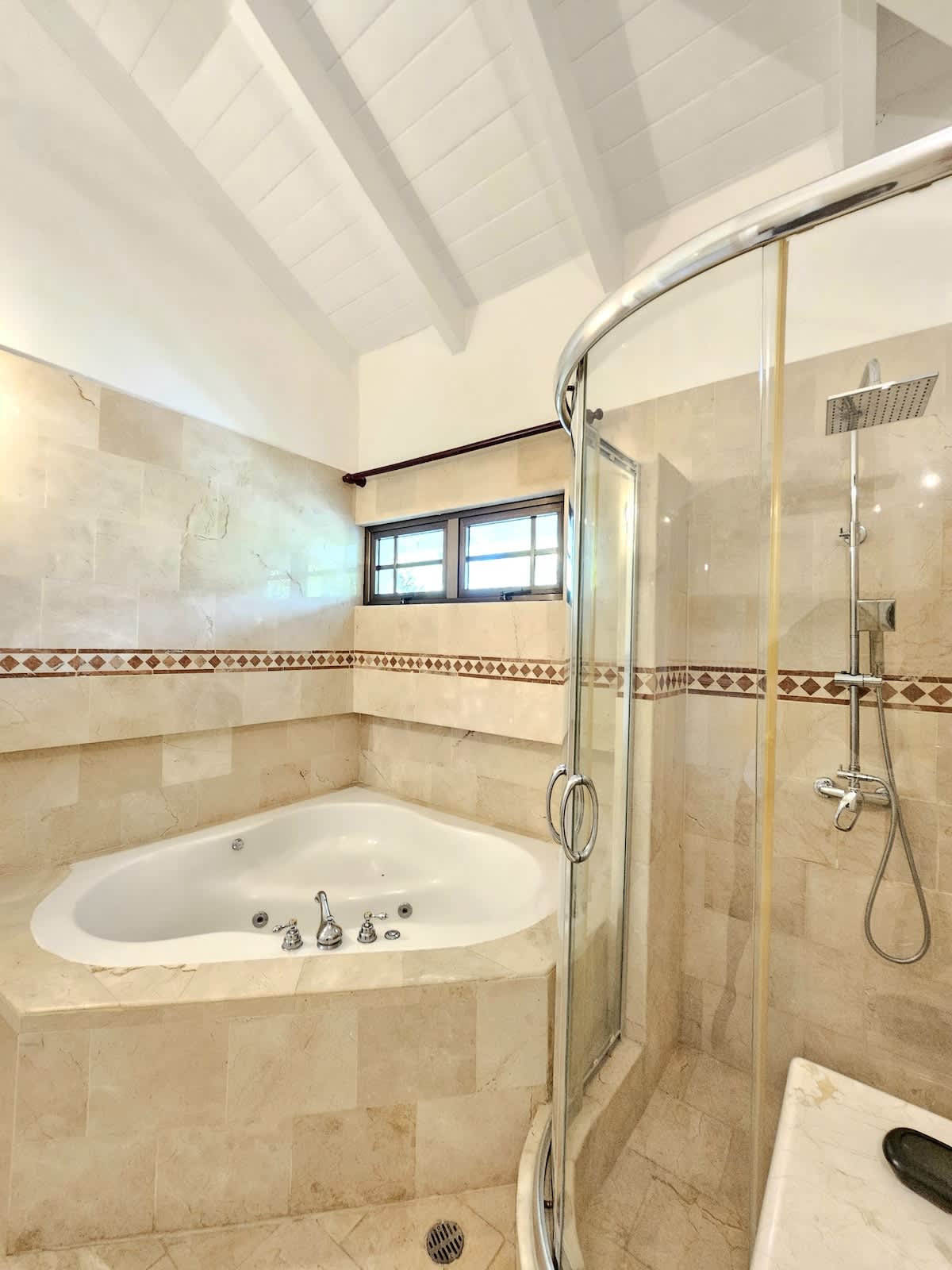 69444498914dba2e072f8213