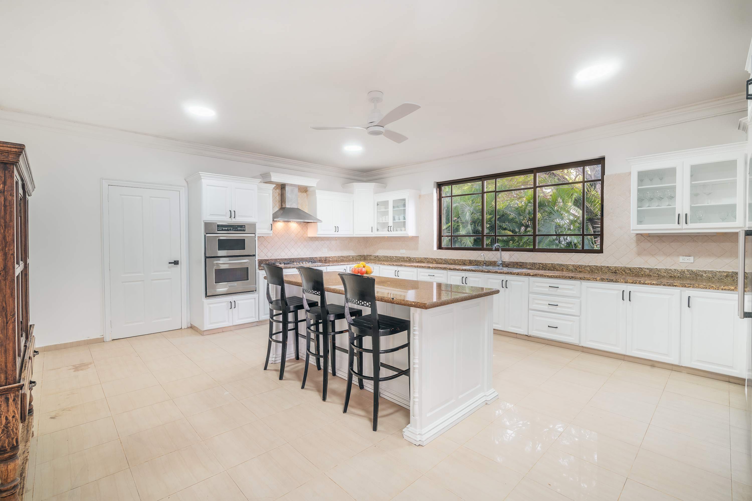 69b999b79bed48001452232e