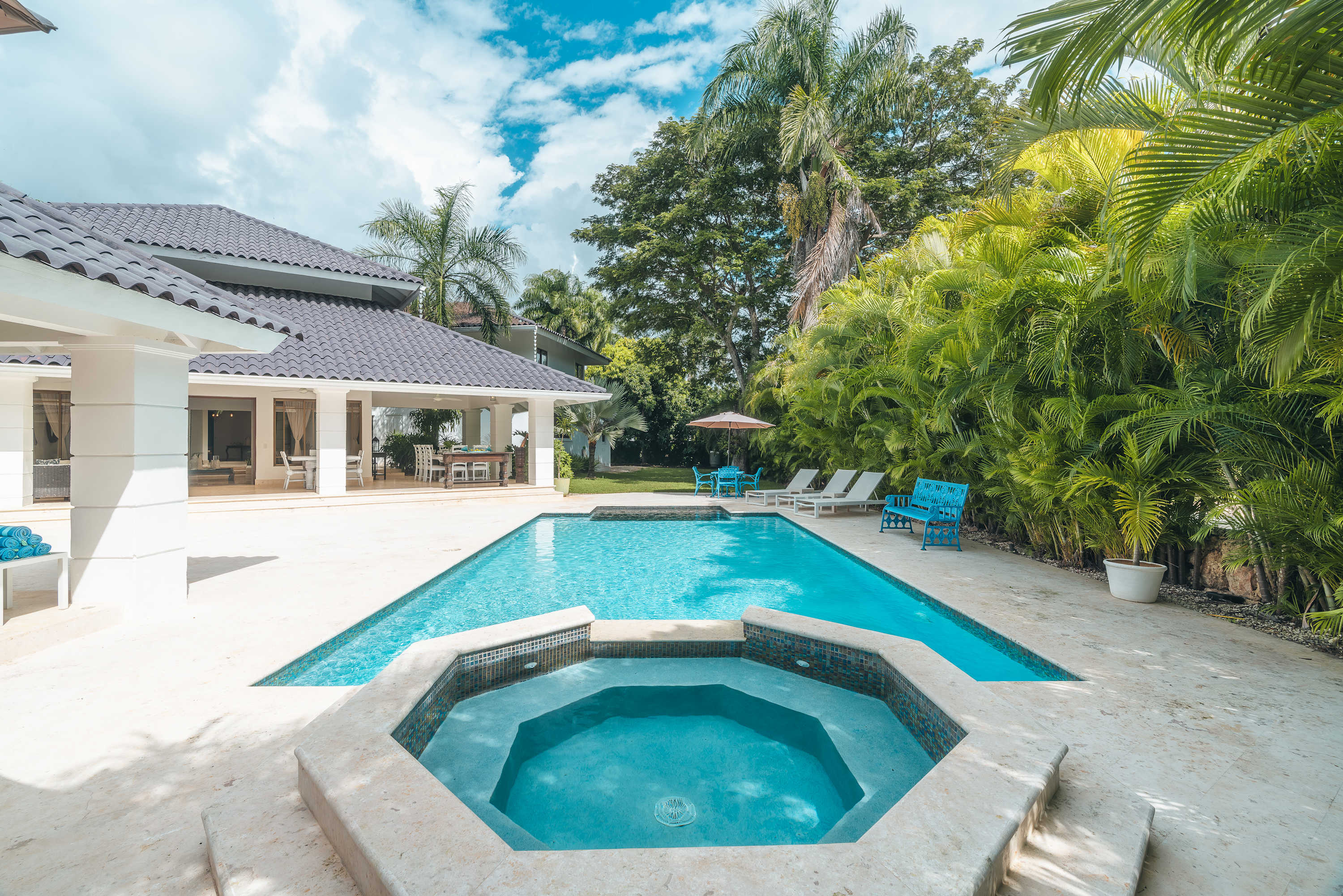 69b999b79bed480014522356