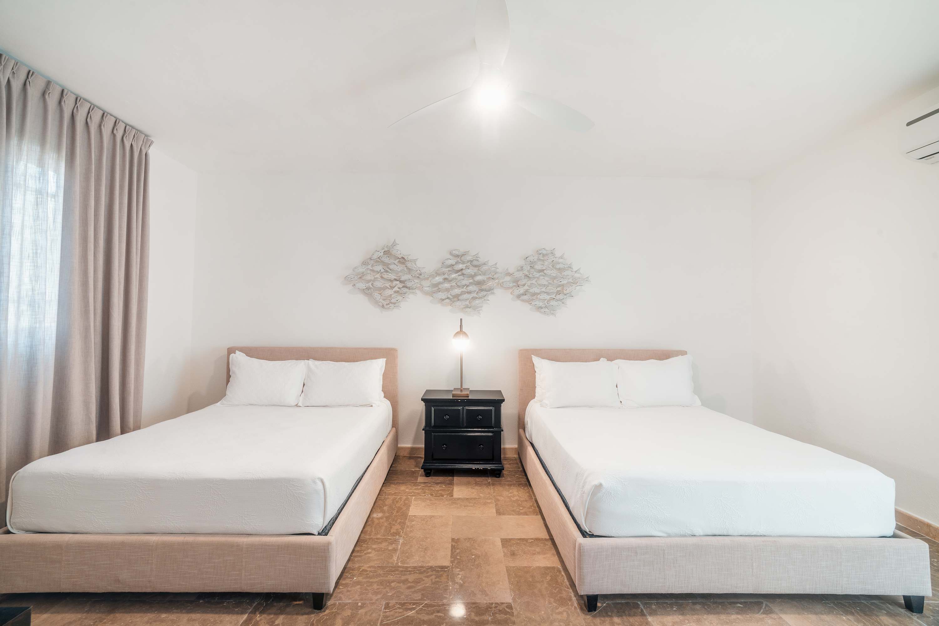 69b999b79bed48001452233d