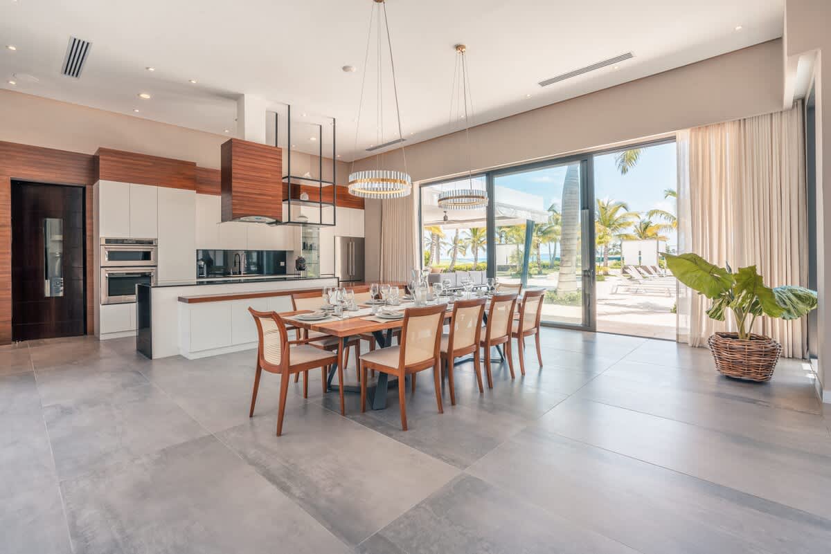 6952e17f9ffb66b812f5a518