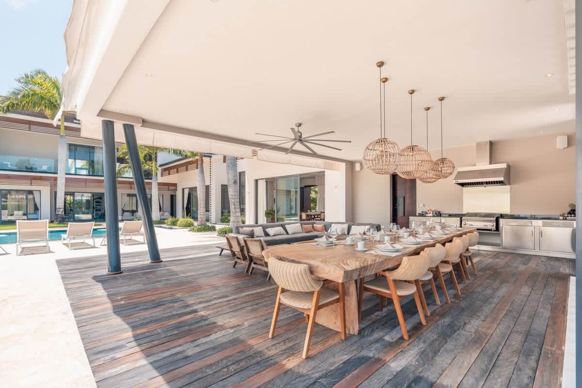 6952e1869ffb66b812f5a597