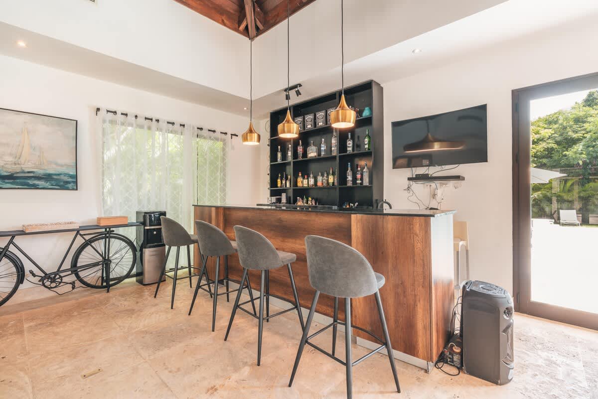 6944441ffcb6fe3e7c3fbb82