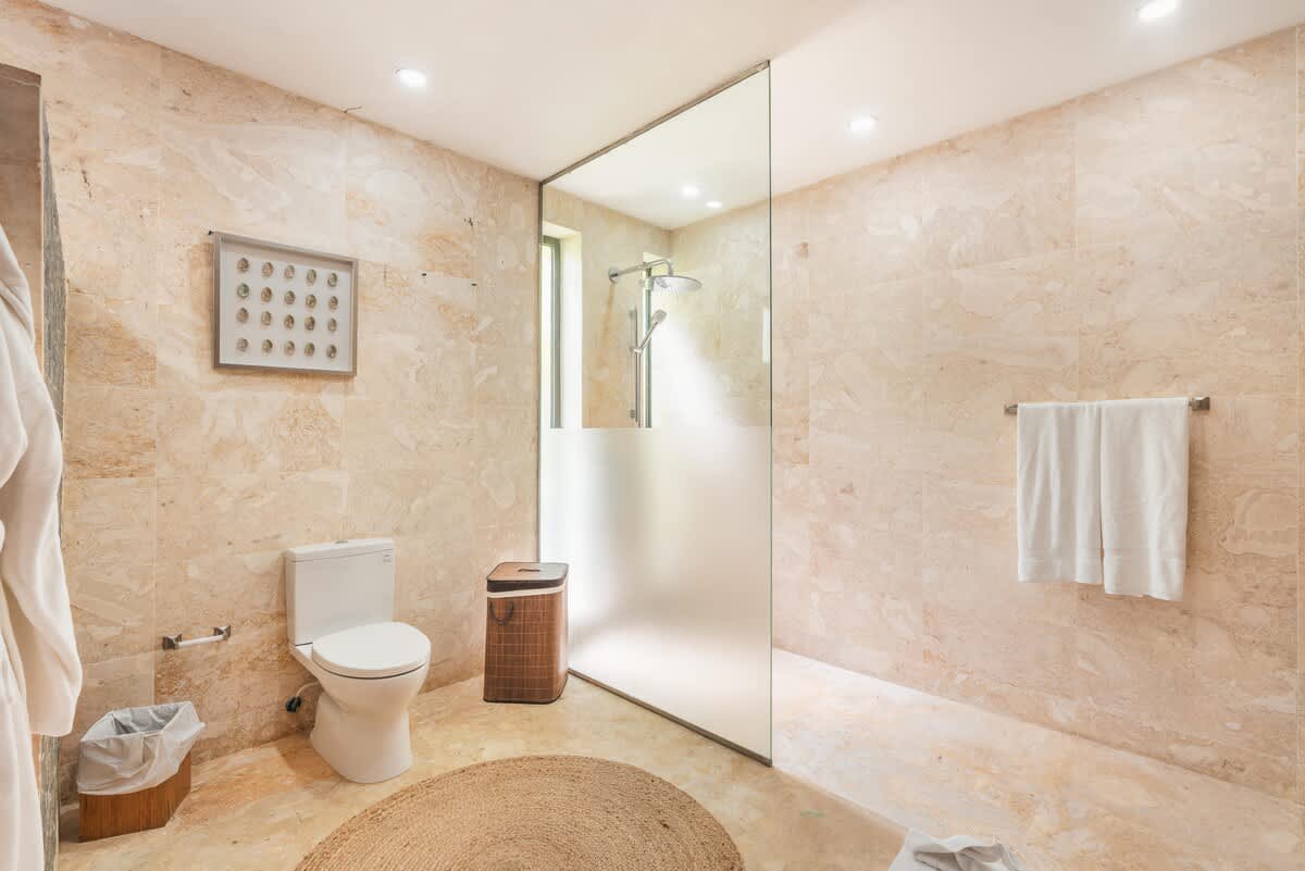 6944441efcb6fe3e7c3fbb76