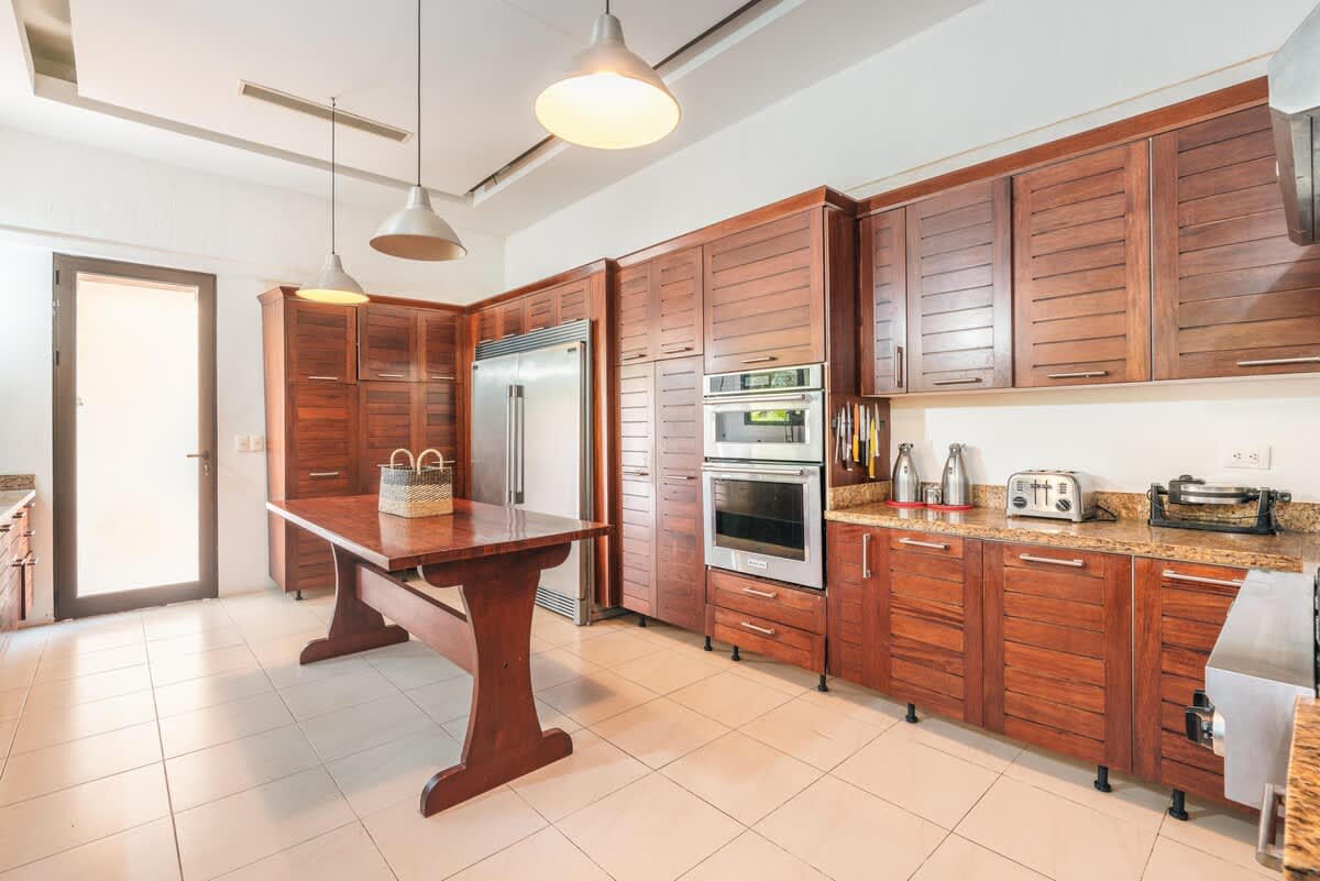 6944441ffcb6fe3e7c3fbb97