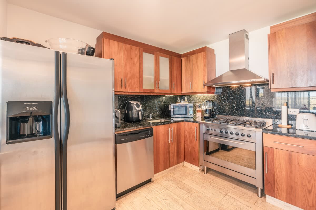 6952d00c98ade2a2e86d6a50