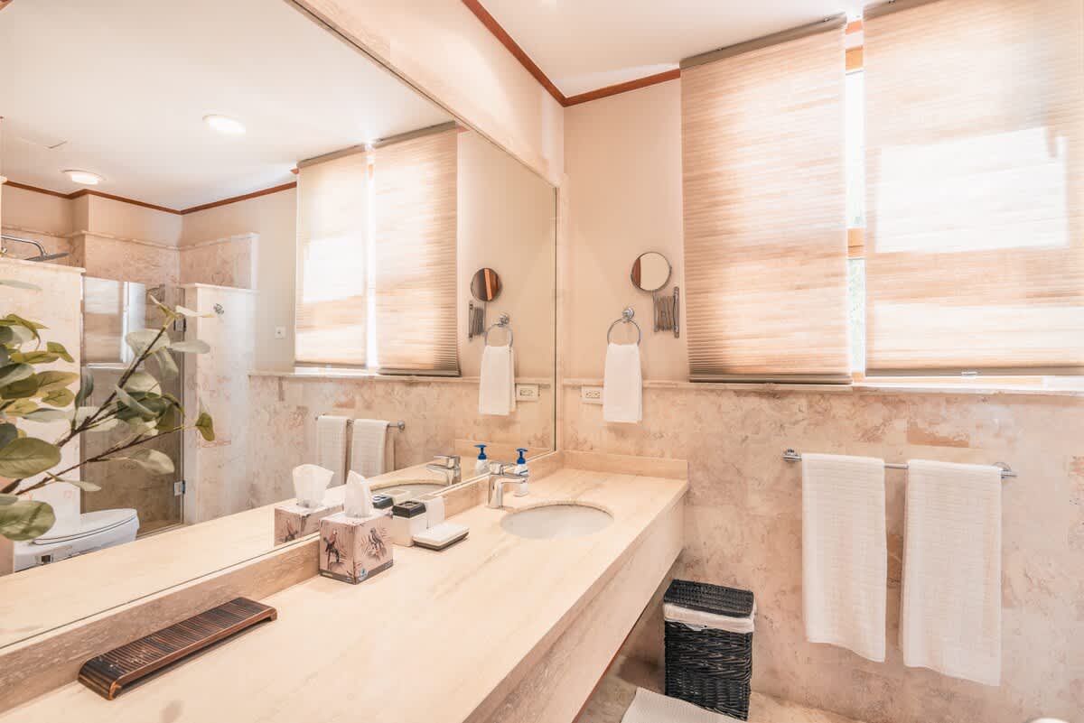 6952d00c98ade2a2e86d6a4e