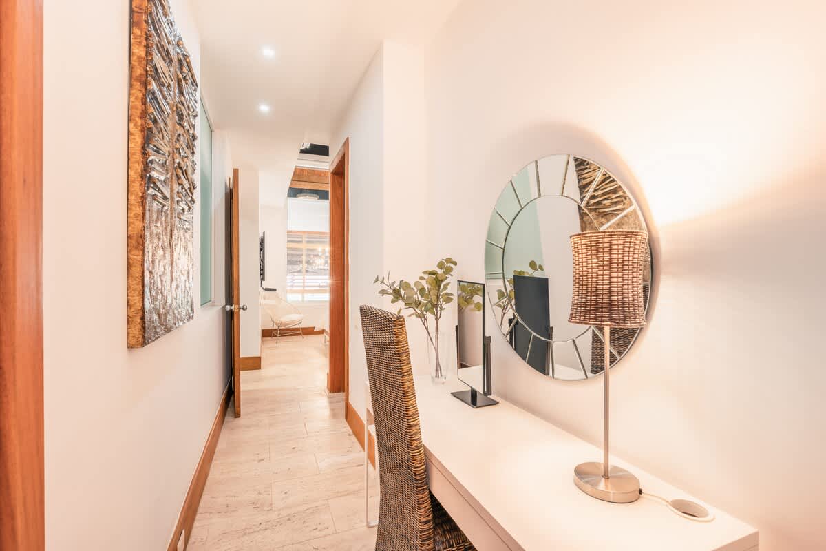 6952d01098ade2a2e86d6a7e