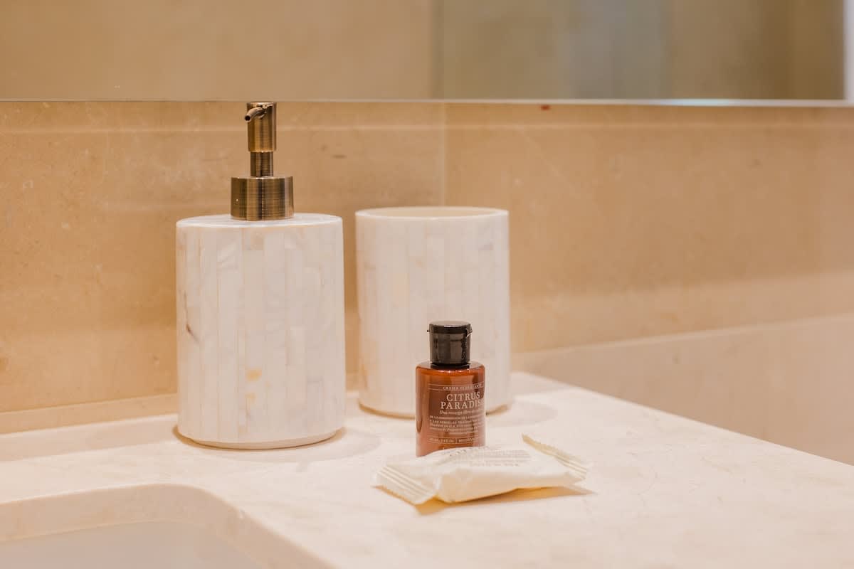 6944449e914dba2e072f82f4