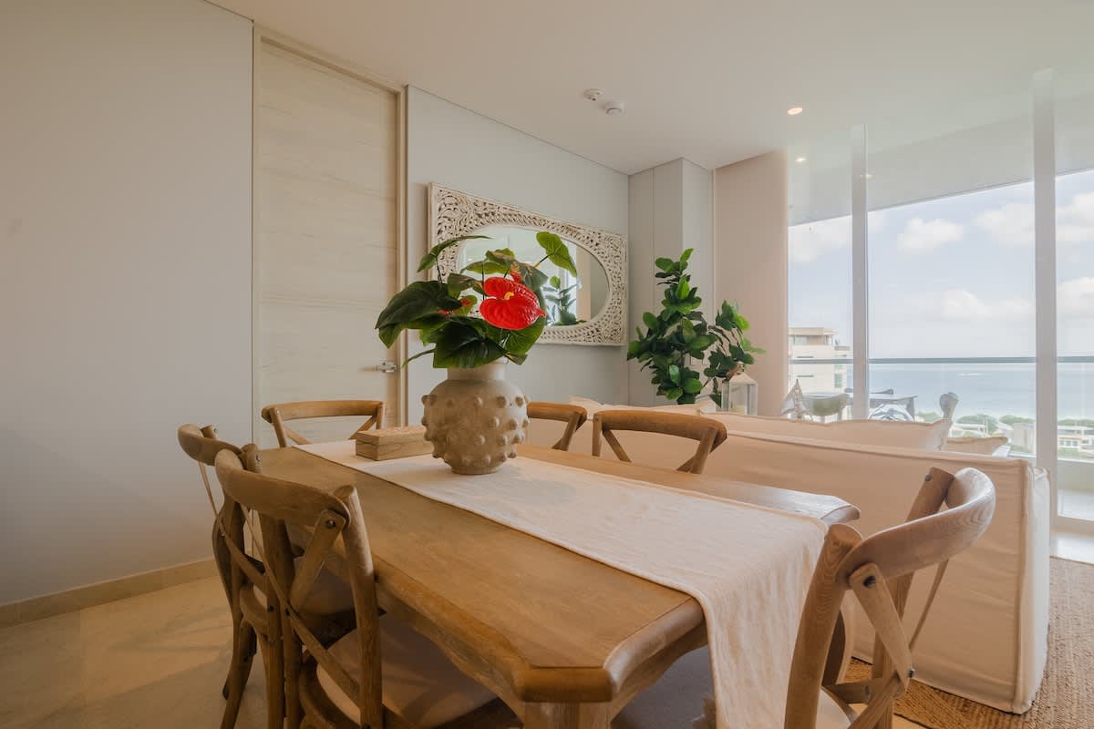 6944449c914dba2e072f82aa