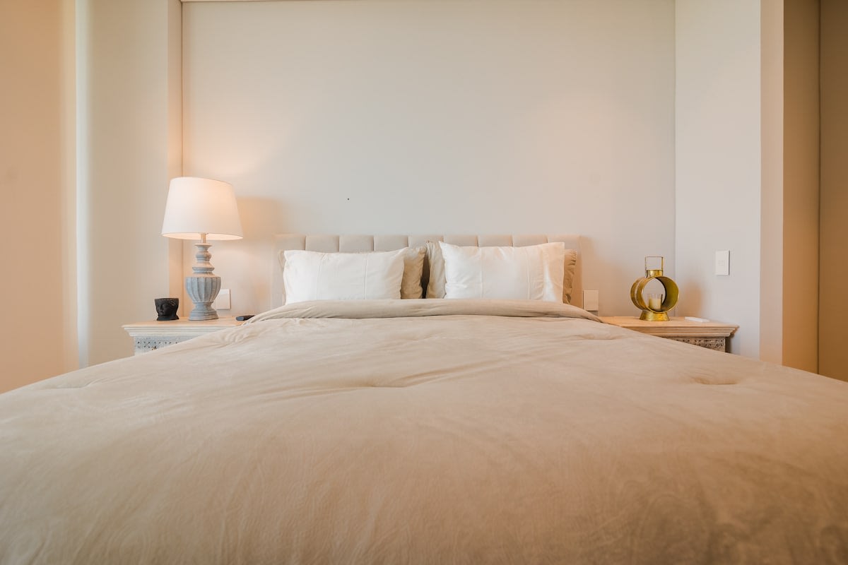 6944449a914dba2e072f8277