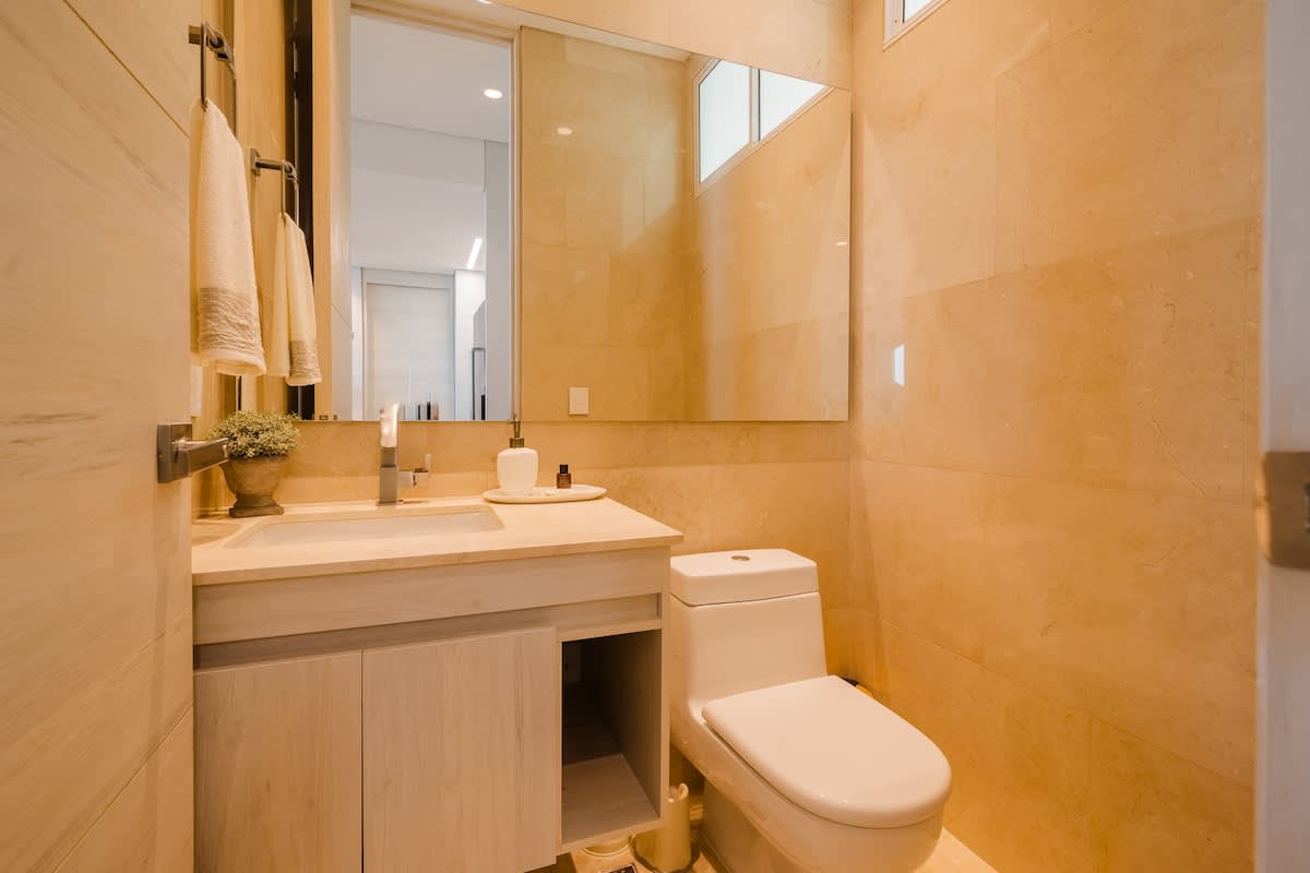 6944449a914dba2e072f8287